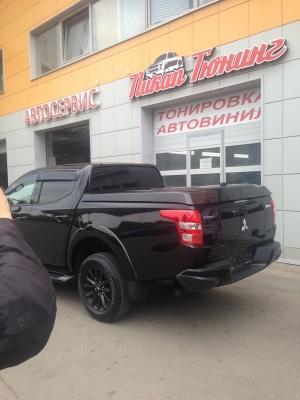 Крышка из АБС пластика (с электроприводом) - Mitsubishi L200 2015-2024 - Крышки кузова - 